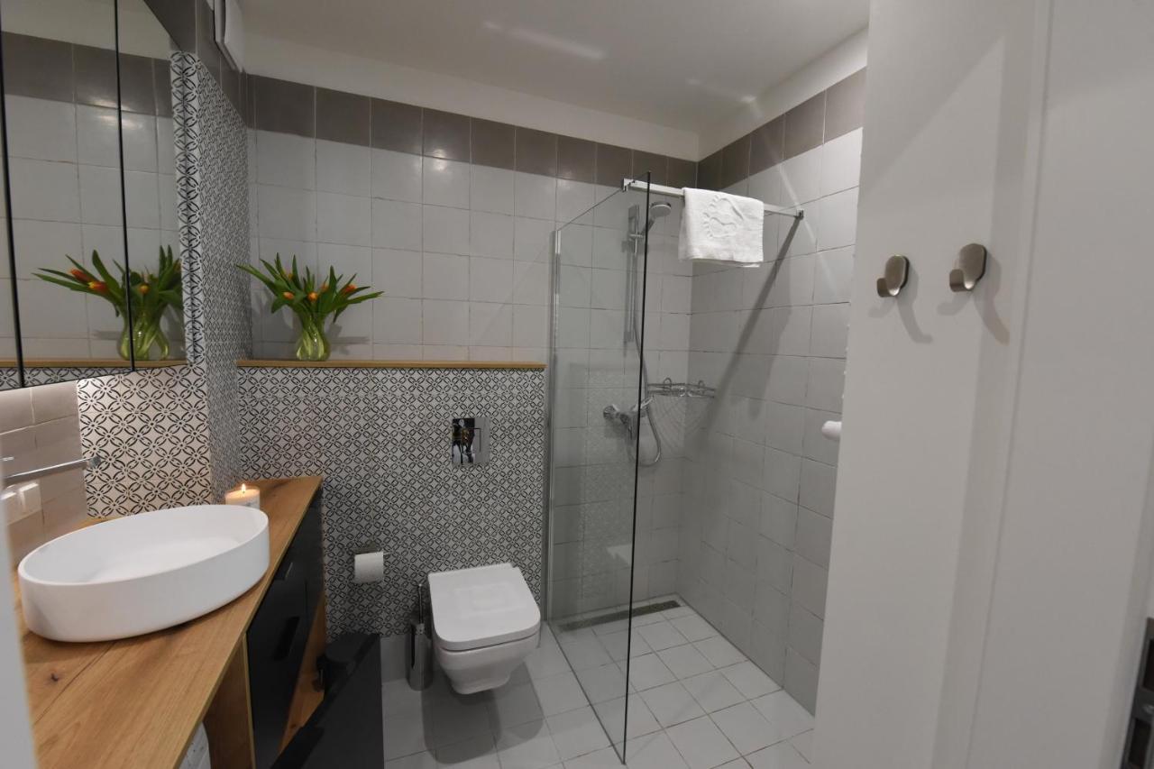 Apartamenty Bluszcz 斯维诺乌伊希切 外观 照片